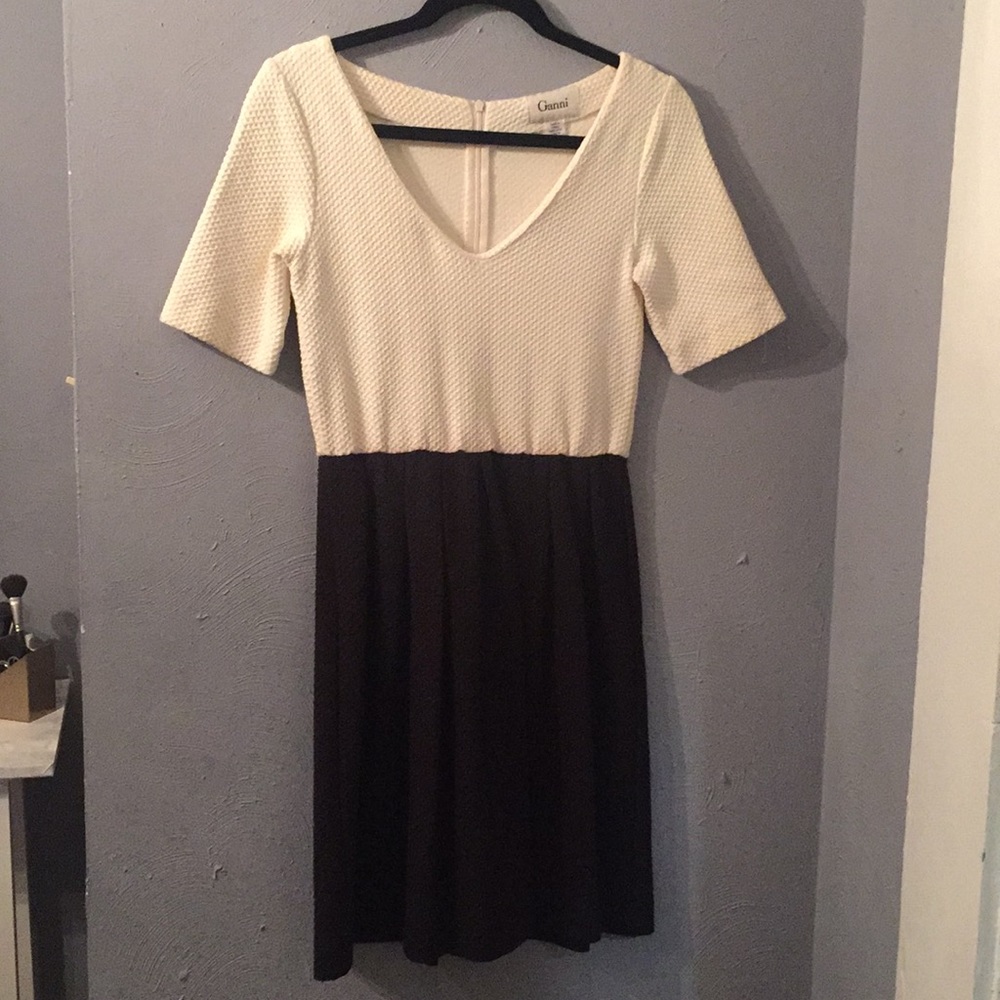 Chic Anthropologie Dress